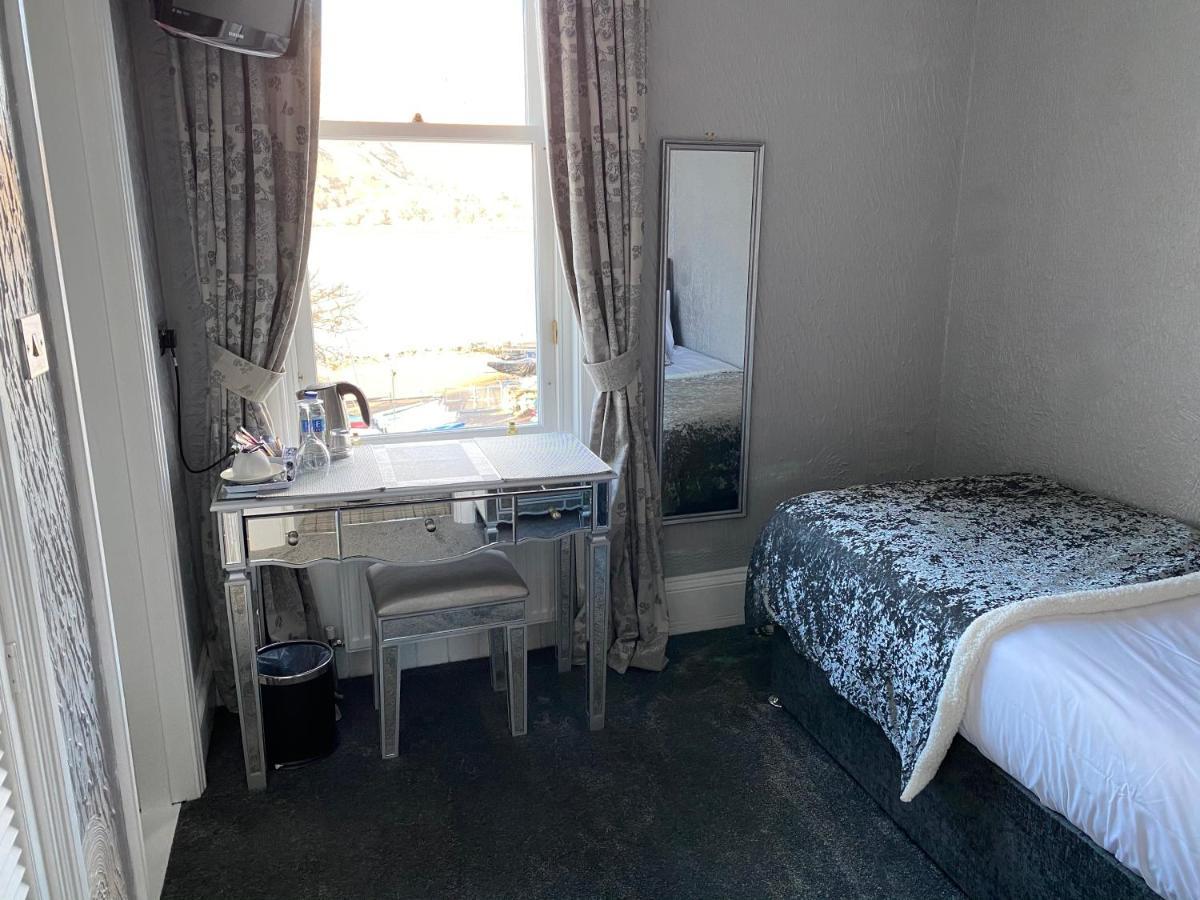 Bed and breakfast Ashburn House 4*